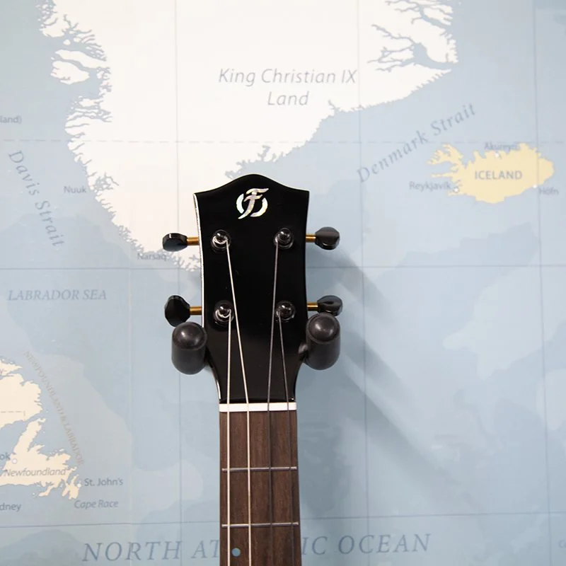 Flight-Aviator-QM-Baritone-Electro-Ukulele-2.jpg