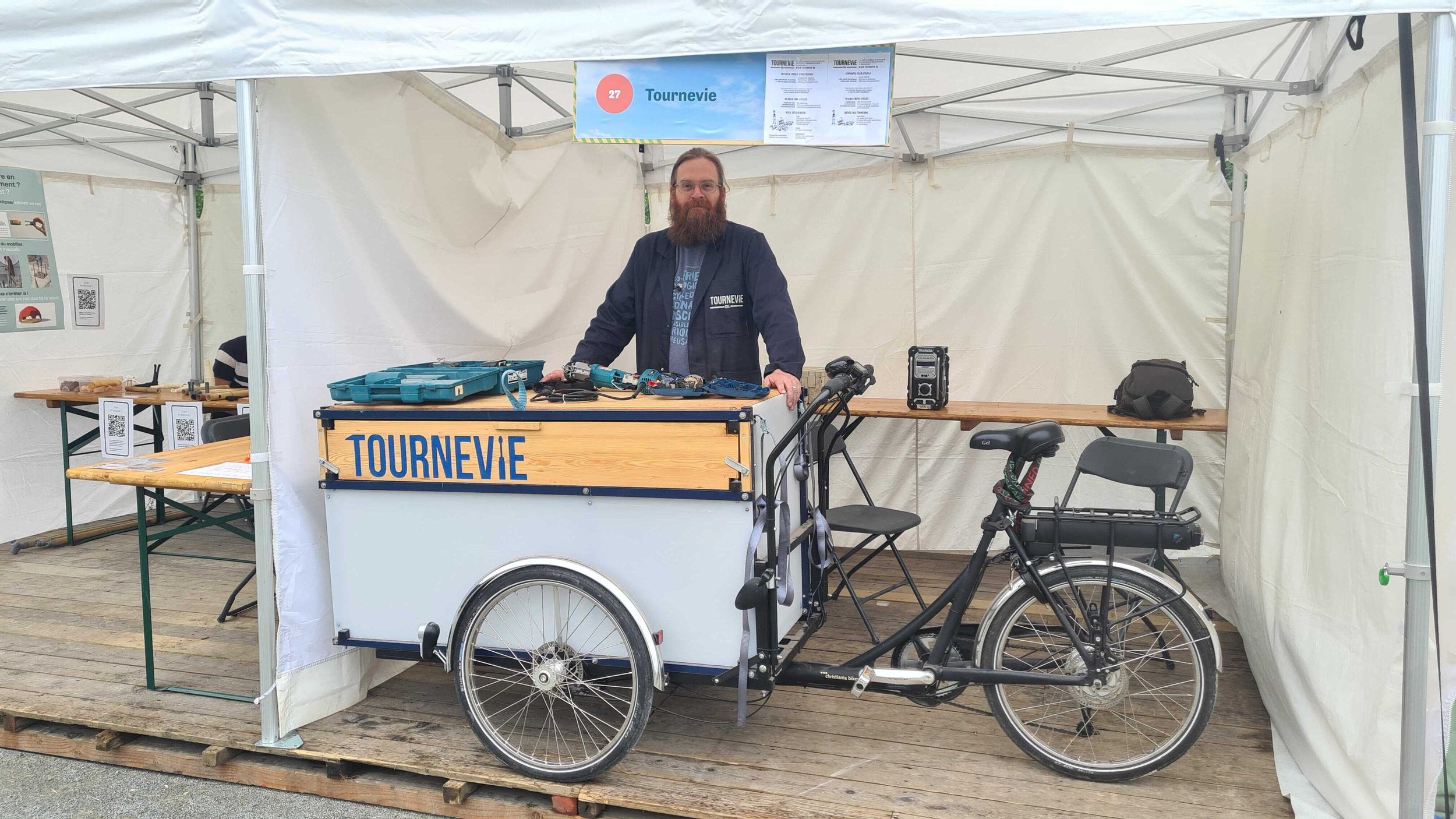 Vélo cargo électrique — Tournevie