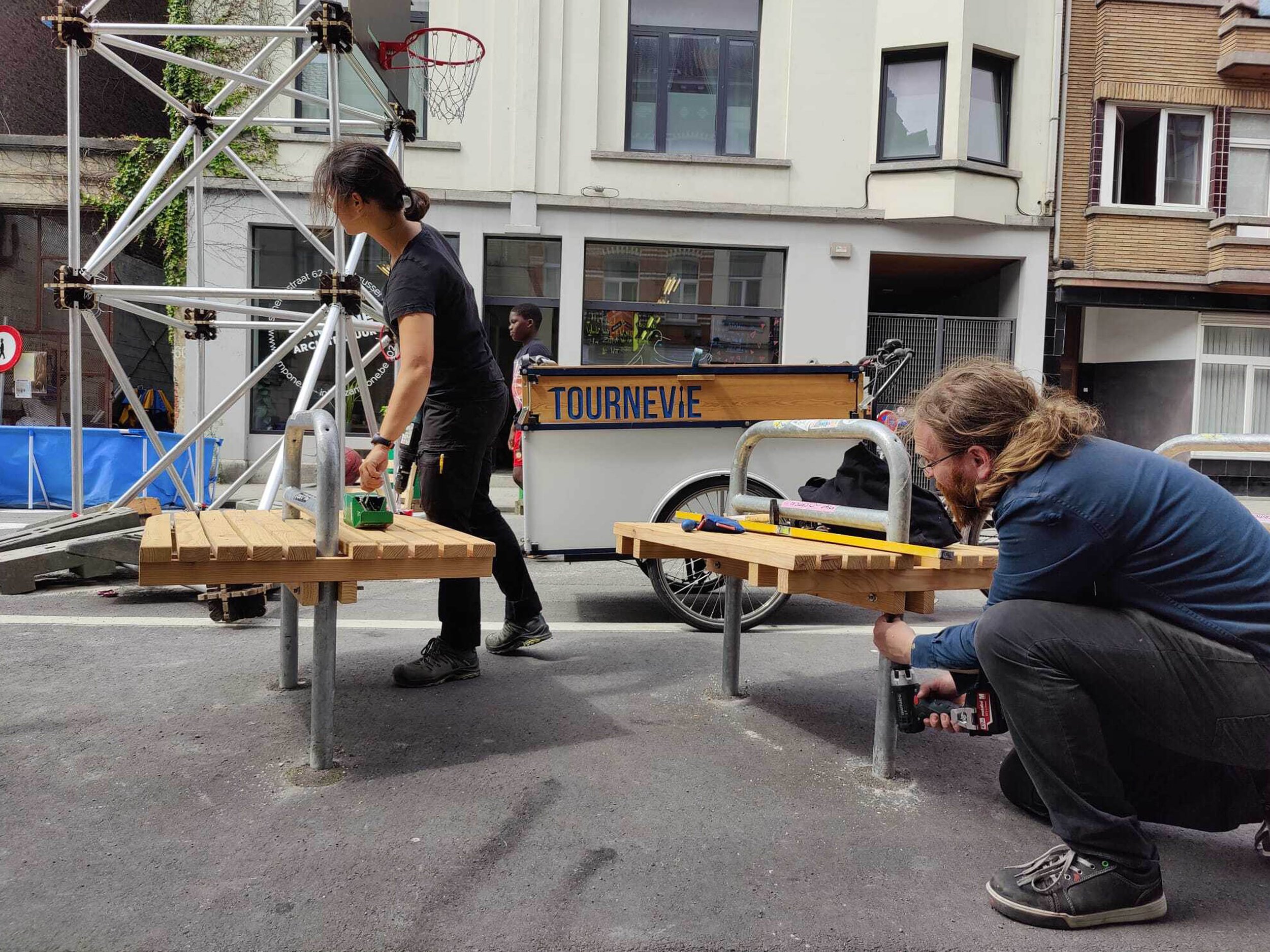 Bikeparking benches 2.jpg