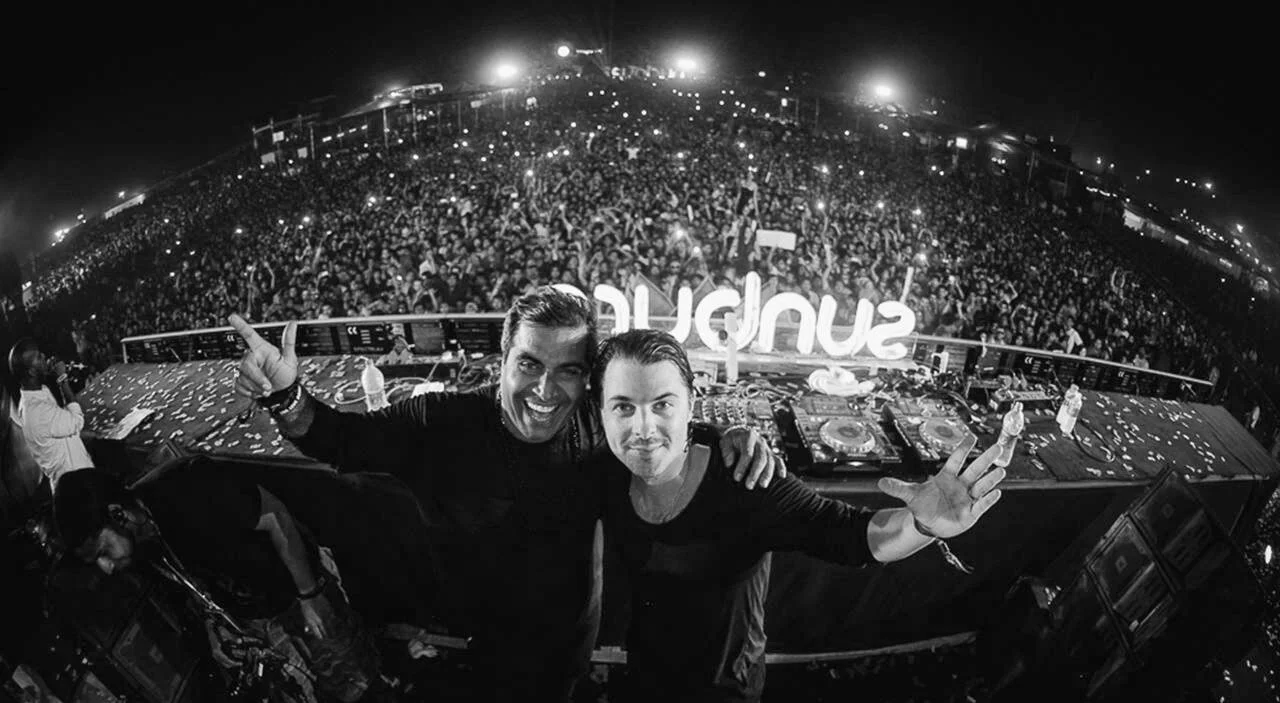 SS and Axwell.jpg