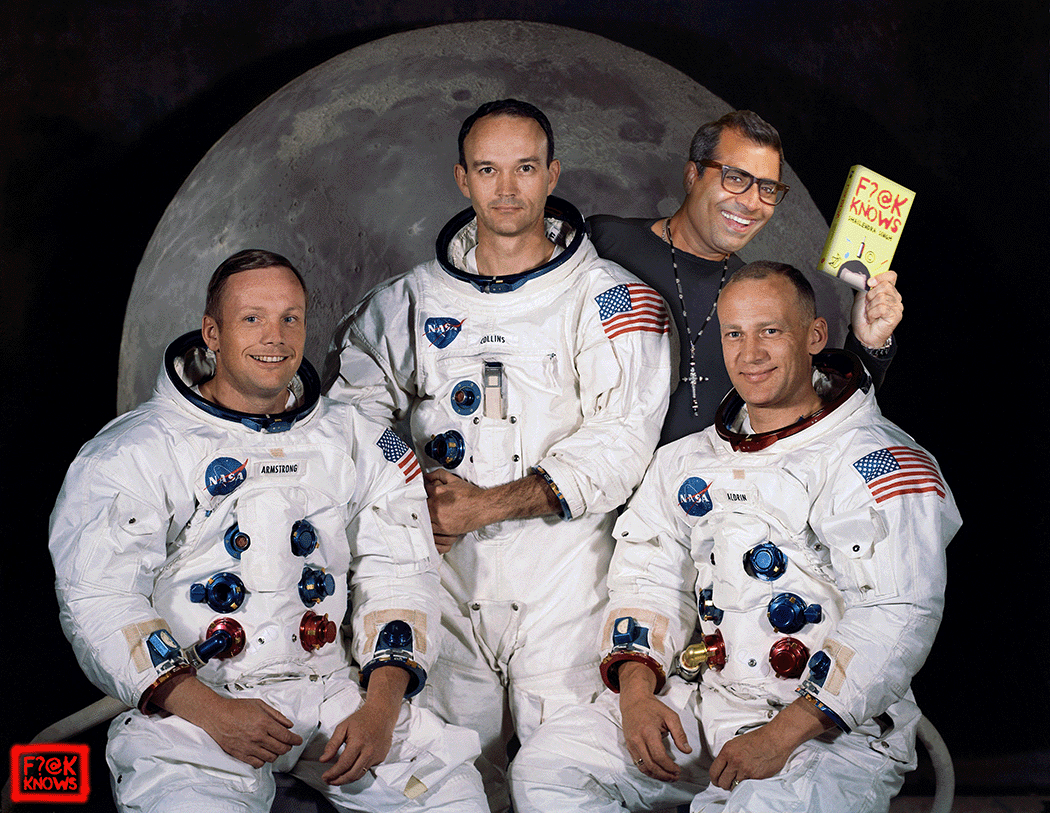 Shailendra-Singh-photobombs-Neil-Armstrong.png