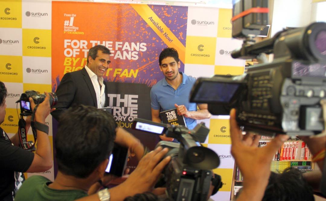 Filmmaker Ayan Mukherjee launches Shailendra Singh's The True Story of Sunburn at Crossword Bookstore Mumbai 2014