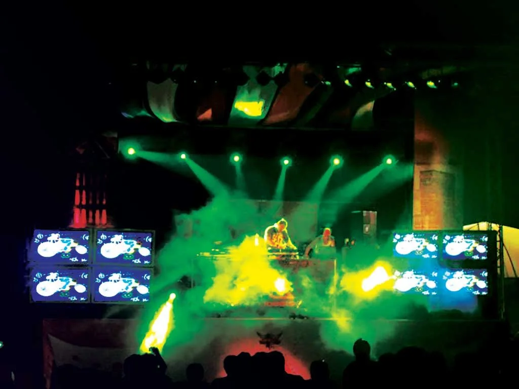 The very first Sunburn mainstage. Sunburn Goa, 2007.