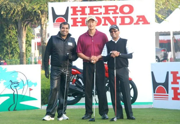 Shailendra Singh with Anthony Kang and Manish Goenka at the Hero Honda Indian Open Golf tournament