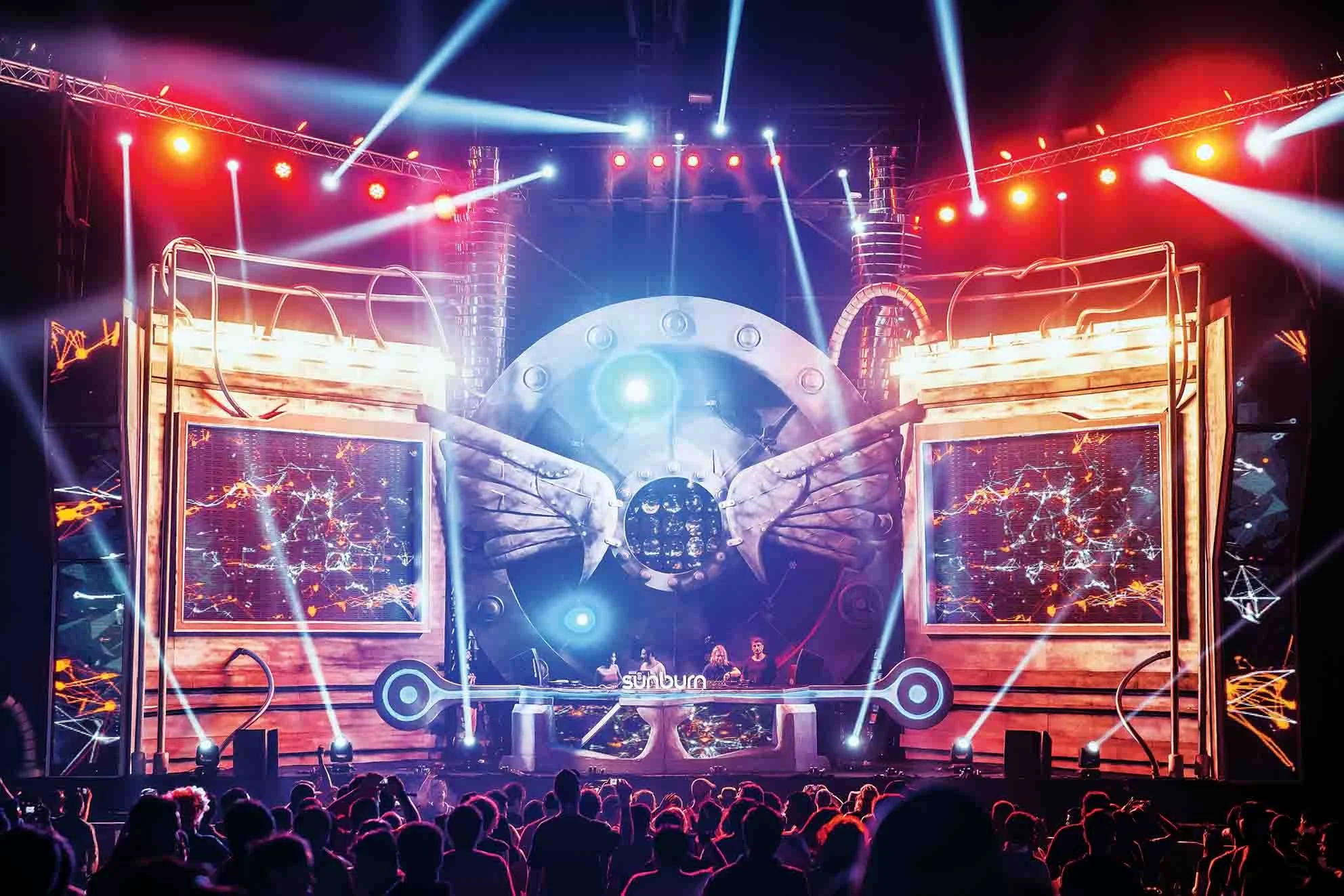 Space Station Stage at Sunburn Goa 2013