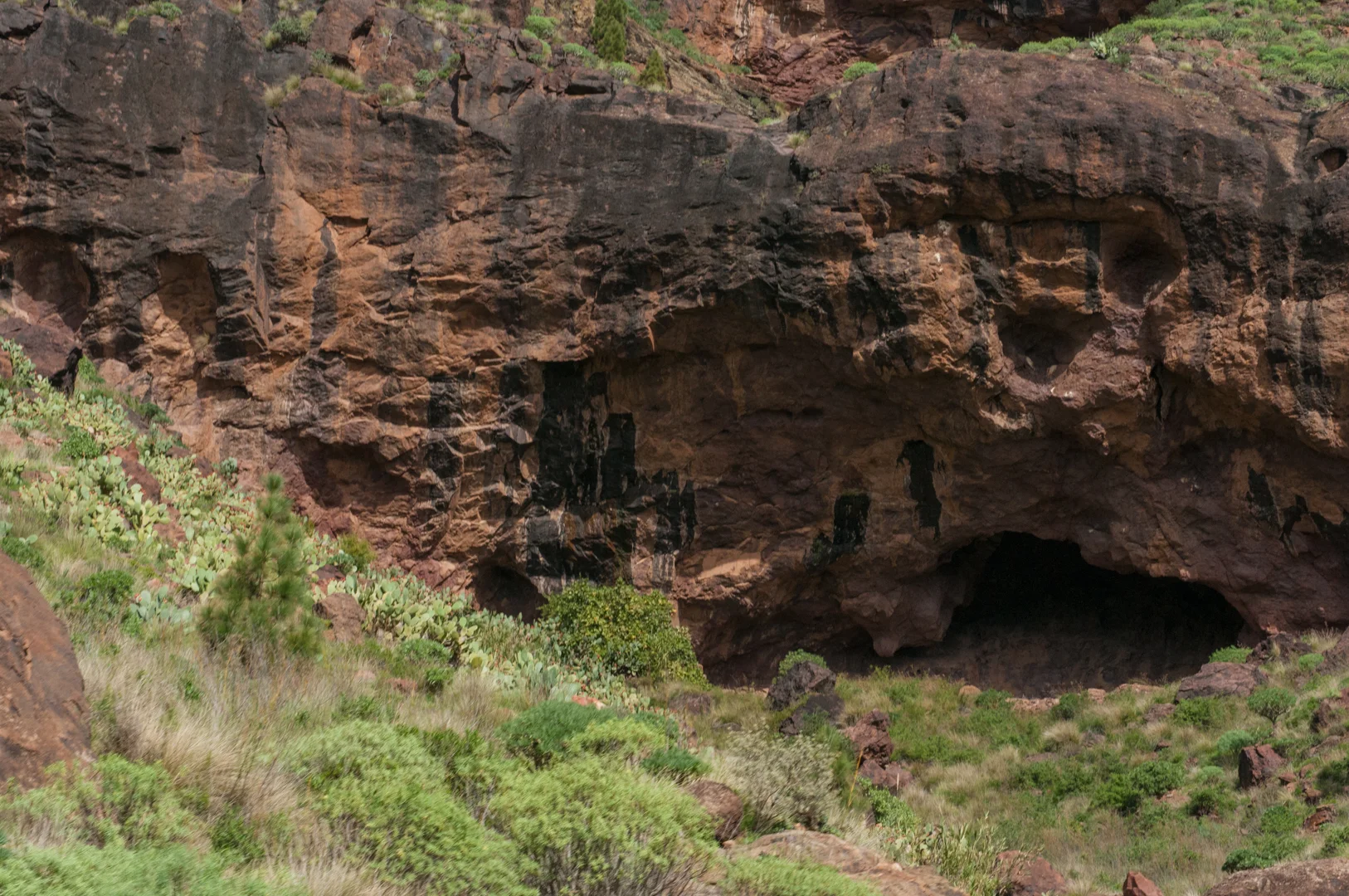 Caves, Gran Canaria