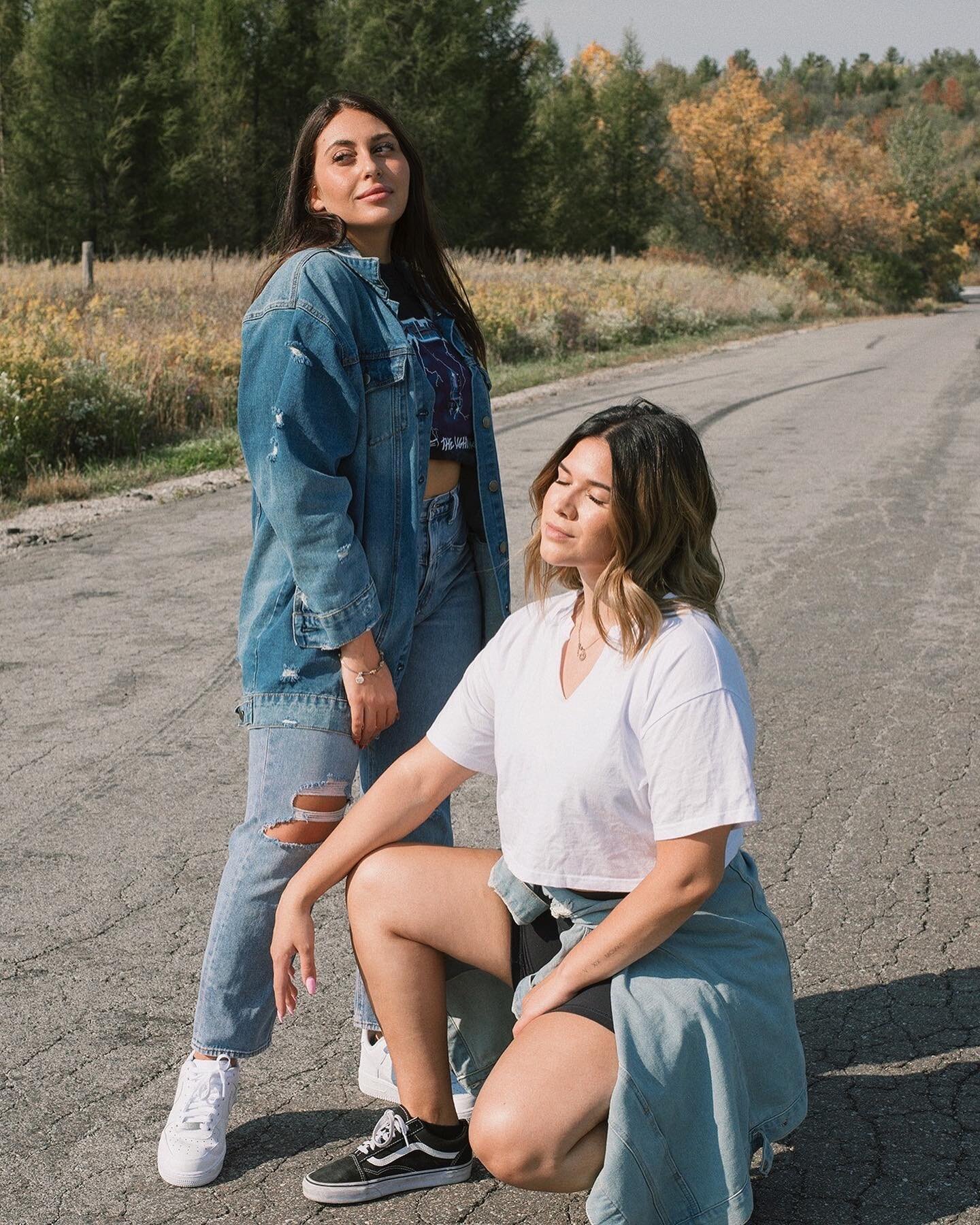 I can always count on my gals to be the BEST models🤩
.
.
.
.
.

#torontophotographer #torontophotography #toronto #fallphotography #fallphotoshoot #fall #fallseason #fallfashion #fashionphotography #gtaphotographer #photography #photographer