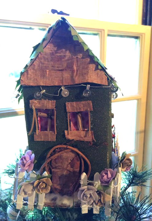  A brilliant fairy house! I am sure there is a little fairy angel in there. 