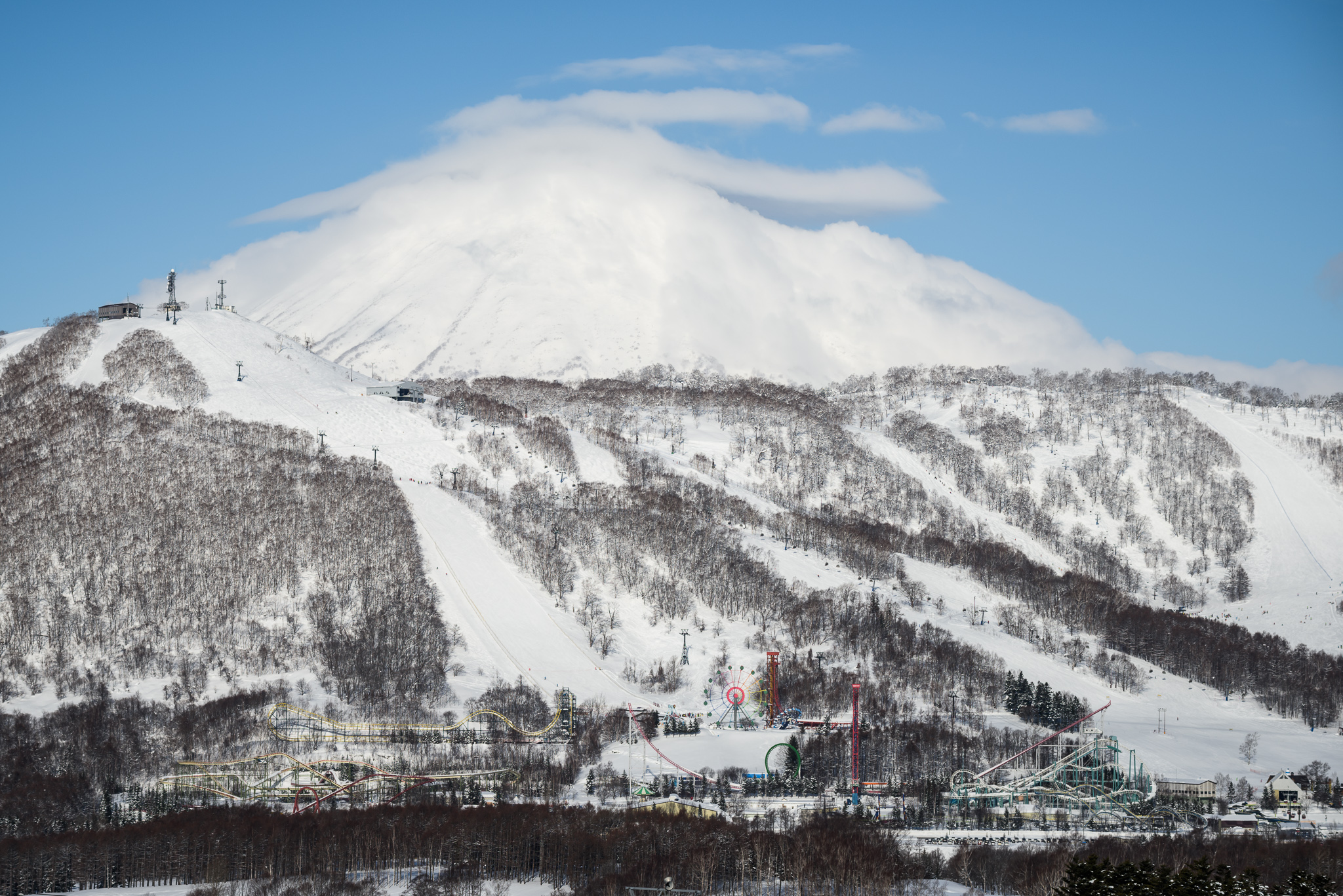 Strain_SnowLocalsRusutsu_044.jpg
