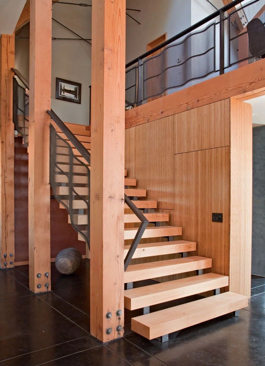 Recycled wood stairway - Lake Tahoe Modern Home