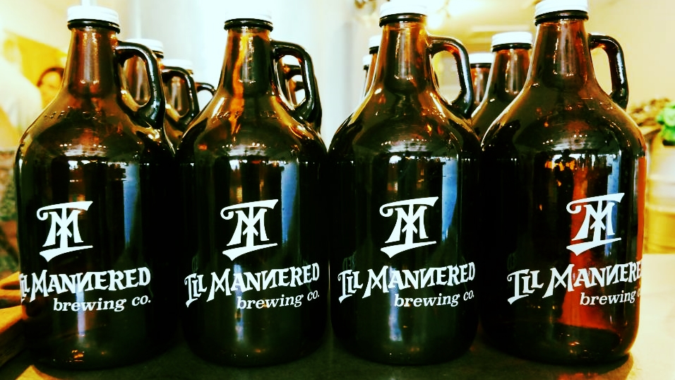 Growlers Lined Up