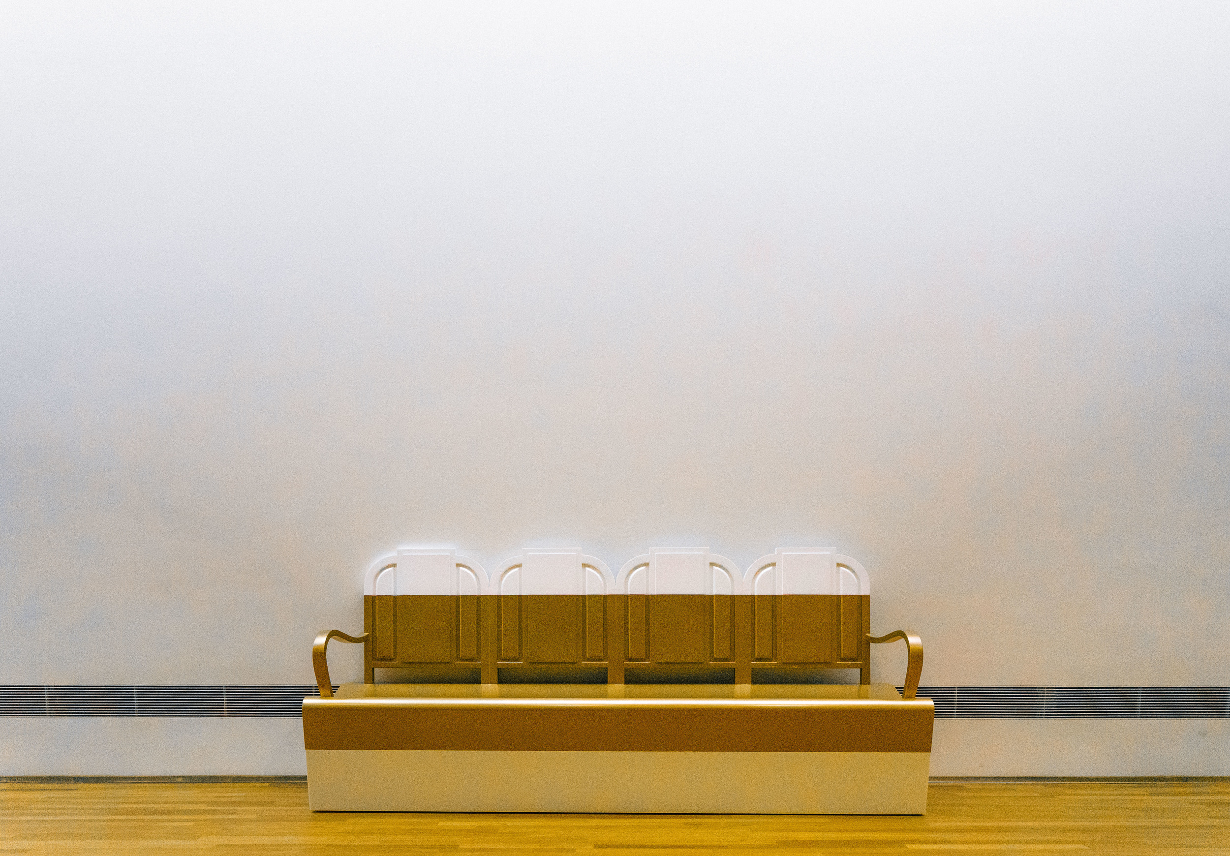 Golden benches of the hour.