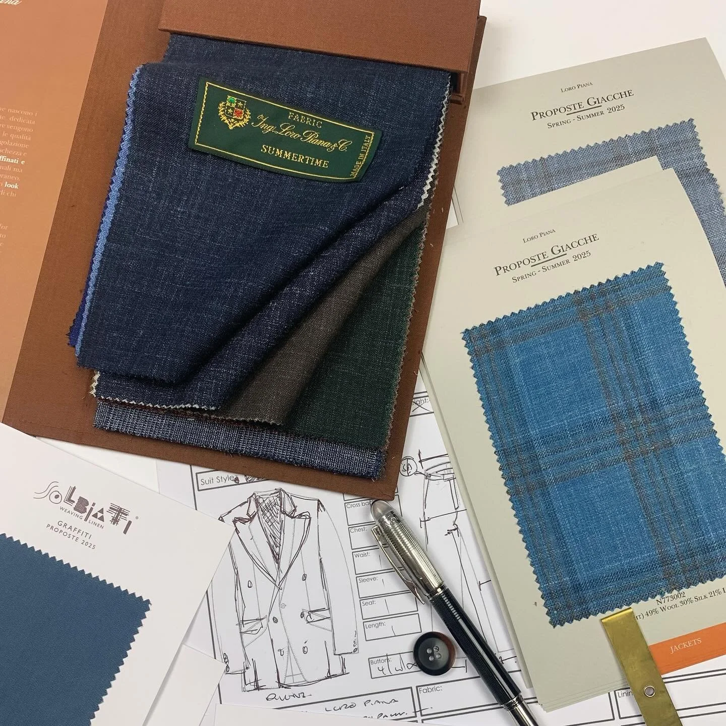Personal Tailoring for summer, Book one of our tailors for summer business or Leisure clothing.
.
.
.
.
.
.
#menswear #tailoring #suit #jackets #groom #wedding #office #races #tailored #bespoke #made to measure #visit #homevisits #luxury #
