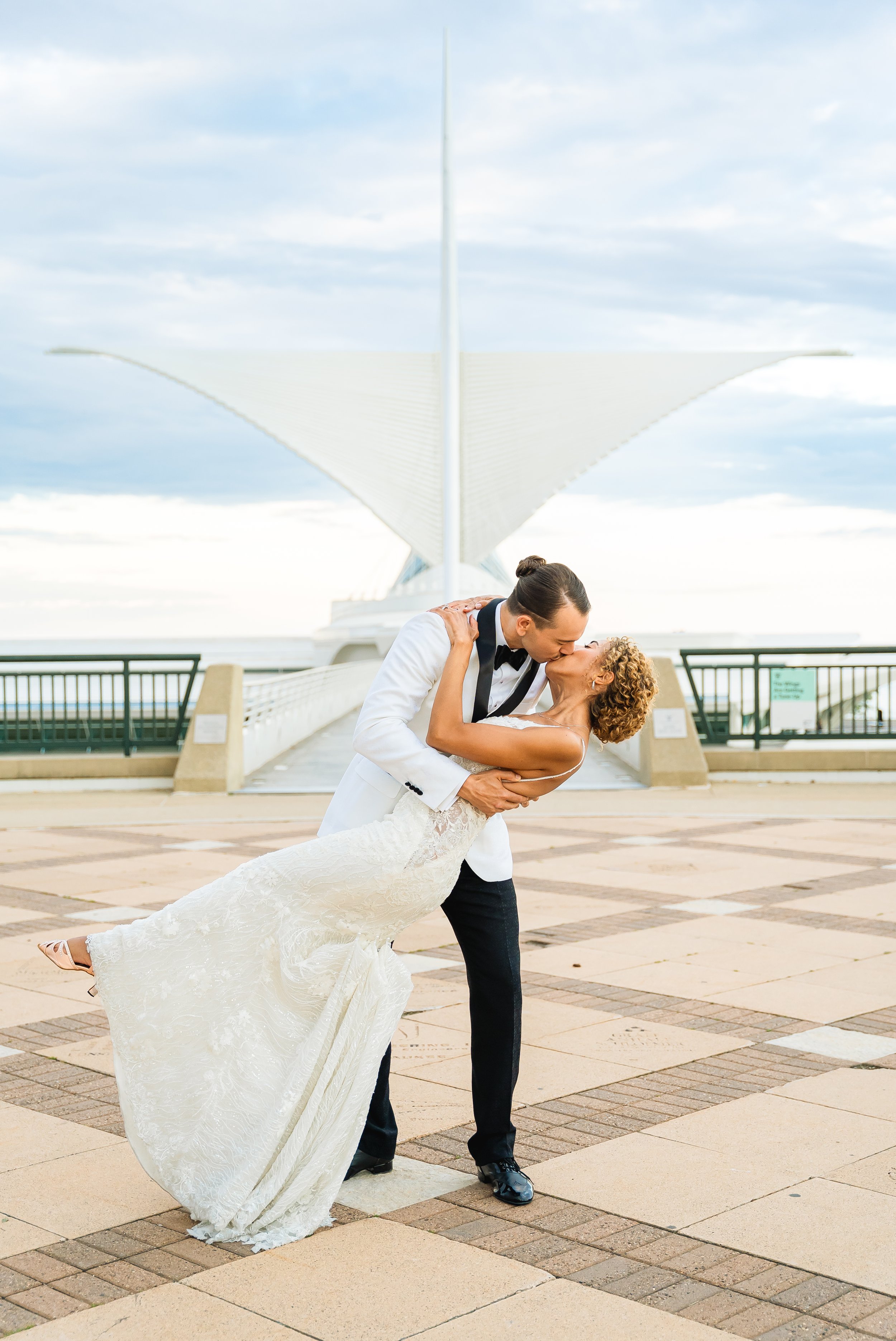 The Milwaukee Art Museum is a beautiful background for every couple on their wedding day