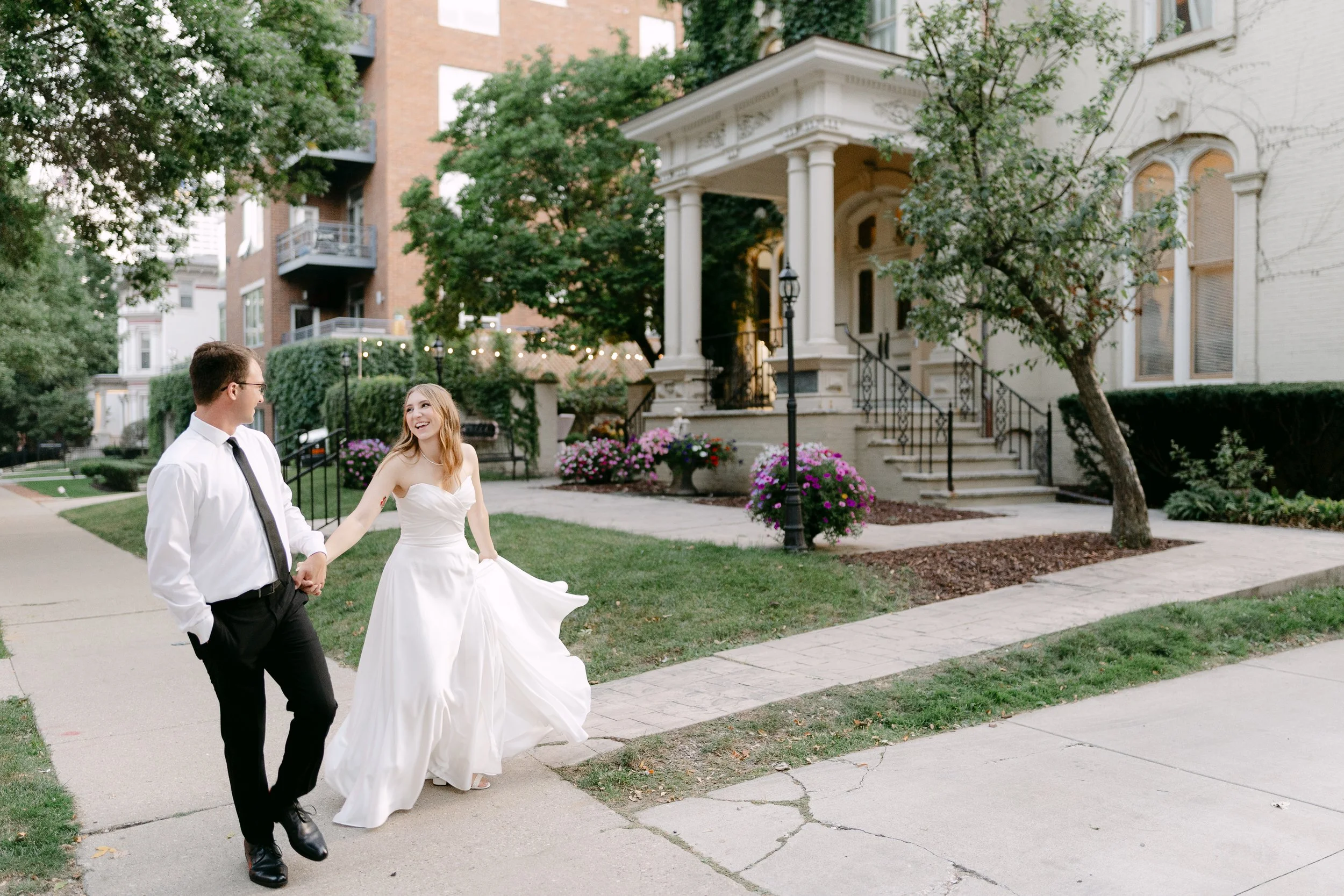 A Breathtaking Wedding at The Fitzgerald in Milwaukee, Wisconsin