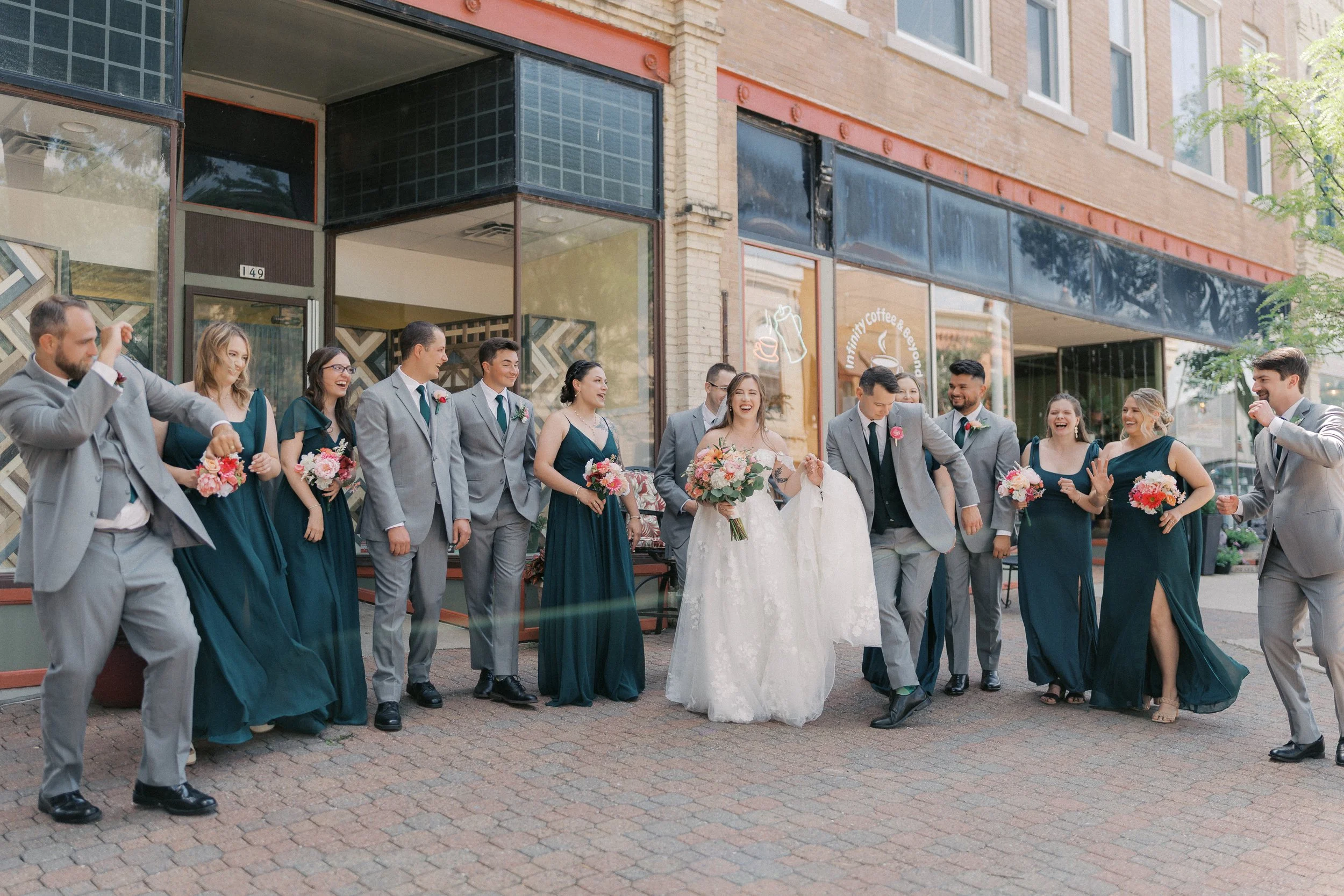 Wedding party portrait Milwaukee Wisconsin wedding