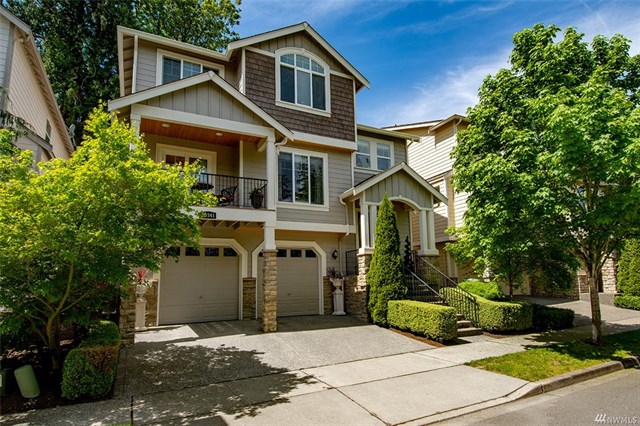 Our clients wanted to downsize and after we sold their home we helped them buy their dream Kirkland condo with a view!