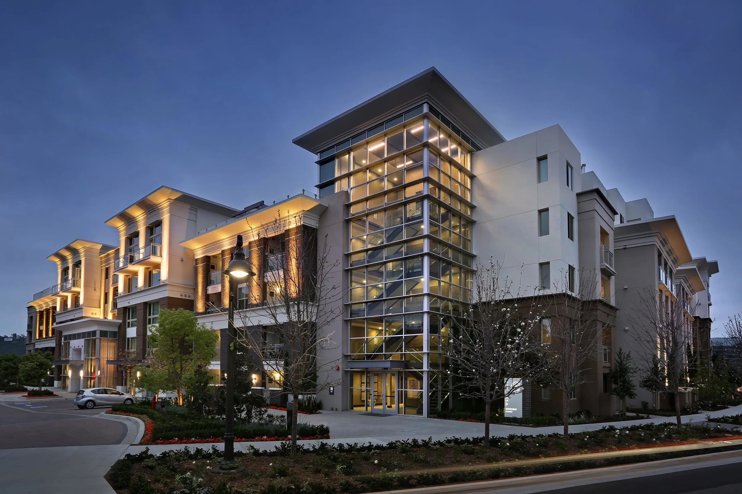 apartment-building-complex-fix-flip-remodel-financing.jpg