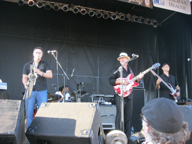 Stacy Mitchart at Daytona Blues Festival 2013