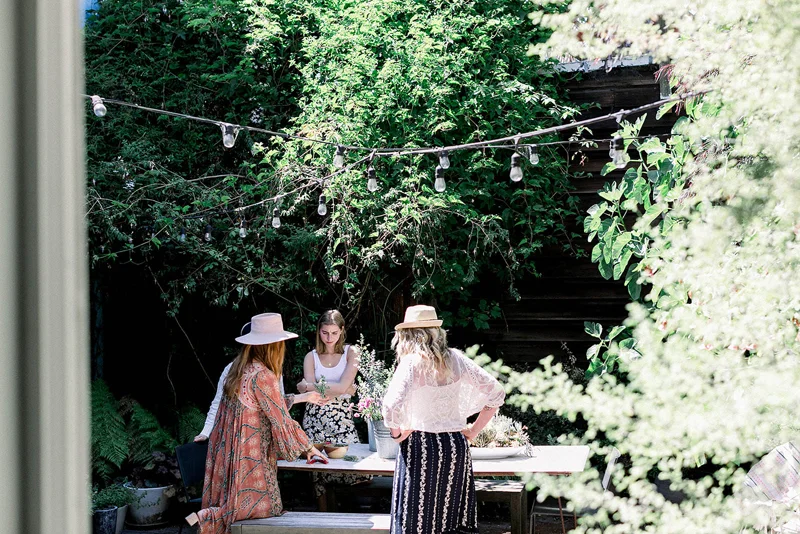 BuenaLanePhotography_BowerbirdAtelier_NatalieBowen_FloralDelights_01.jpg