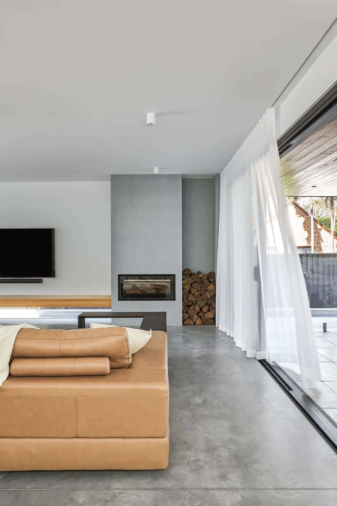 Minimalist living room Upper North Shore Sydney