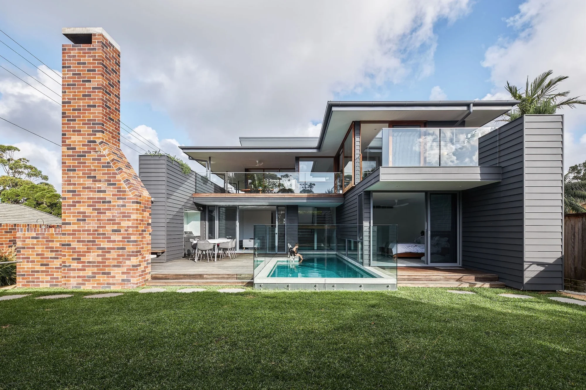 Contemporary home overlooking Port Hacking in Caringbah South