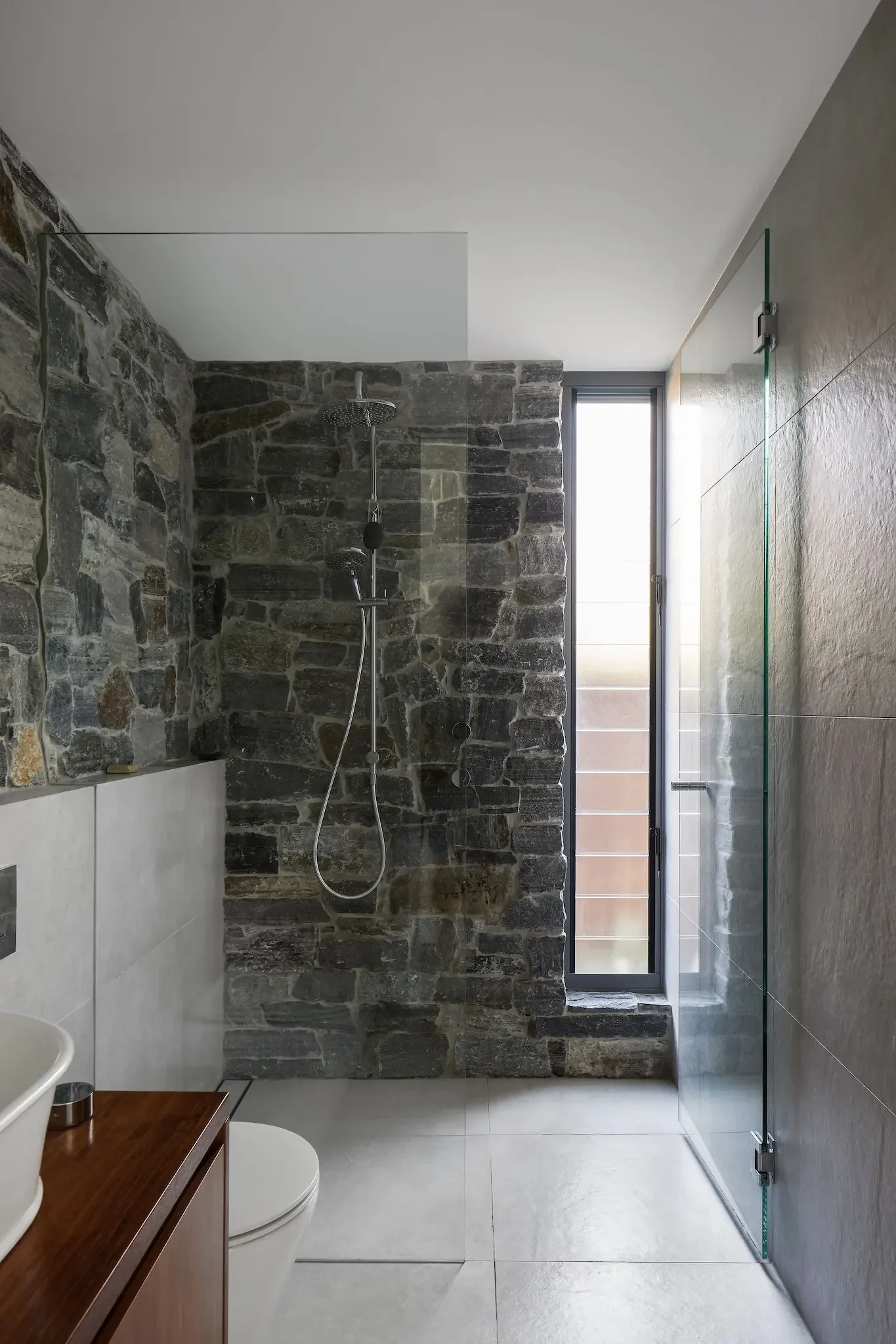 Modern bathroom design Sydney home