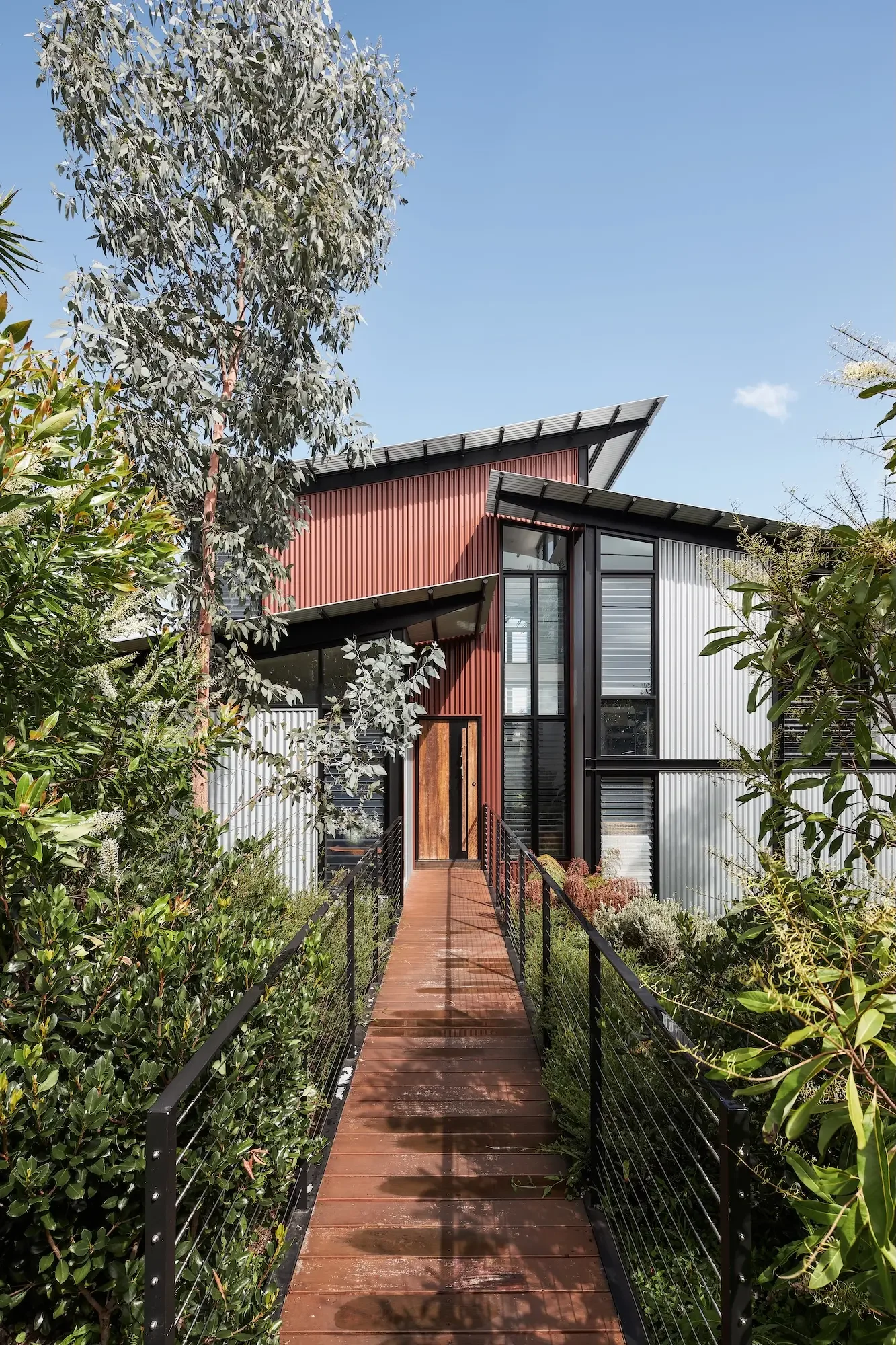 Bushland home design in Loftus NSW