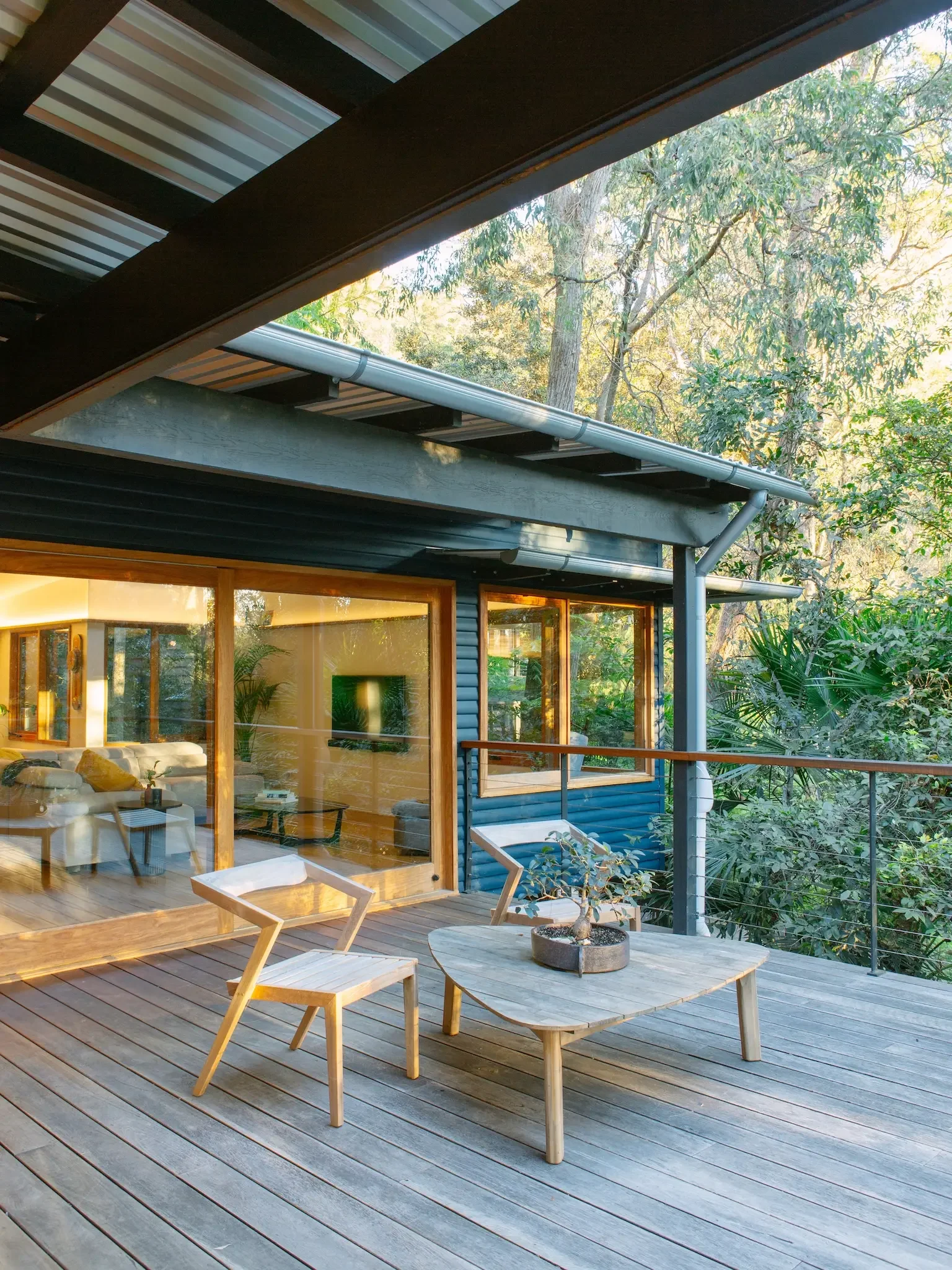 Renovated shack in bushland setting