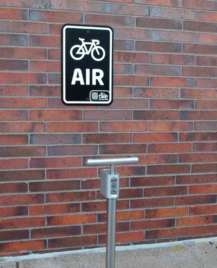 Huntco_Air_Sign_Pump.png