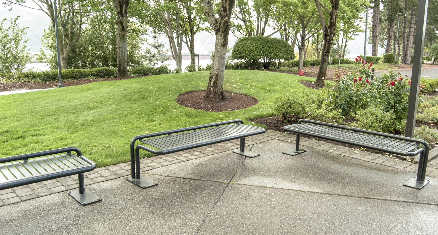 Huntco_Santiem_Bench-1.png