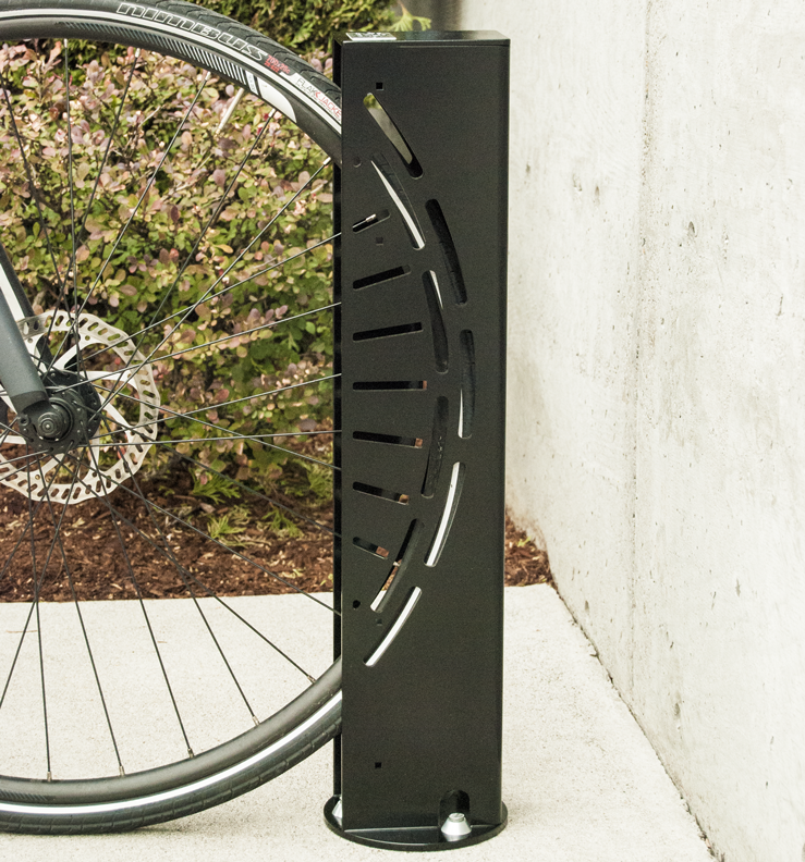 Huntco_Bike_Chuck_SideView.png