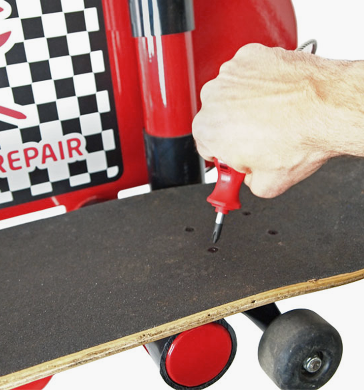 Huntco_BikeRepair_Skateboard_Repair_Stand_Intuitive.png