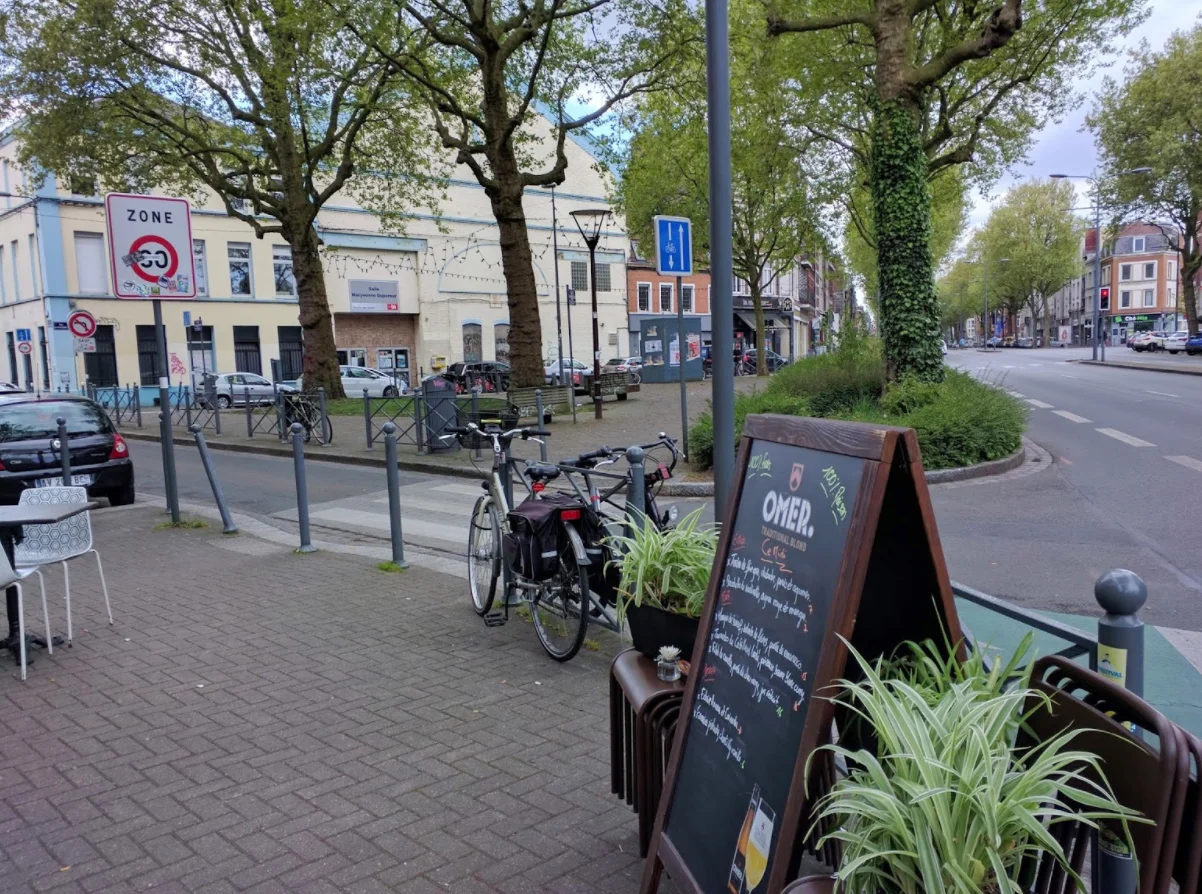 Huntco_Moulins_Neighborhood_park_leTriporteur.jpg