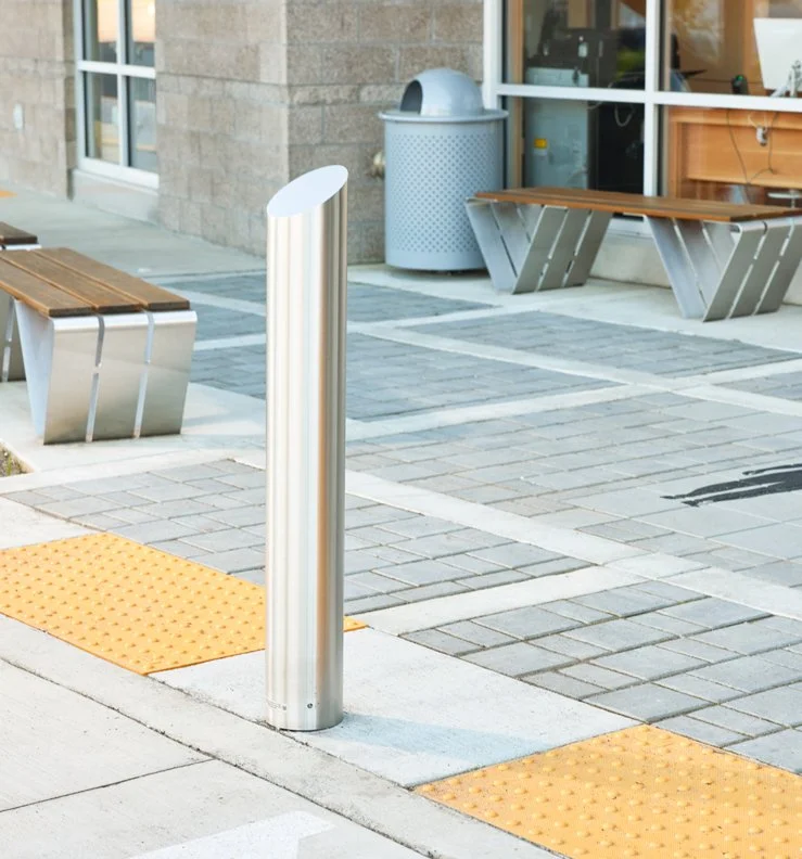 Huntco-Stainless-Bollard-Canby.jpg