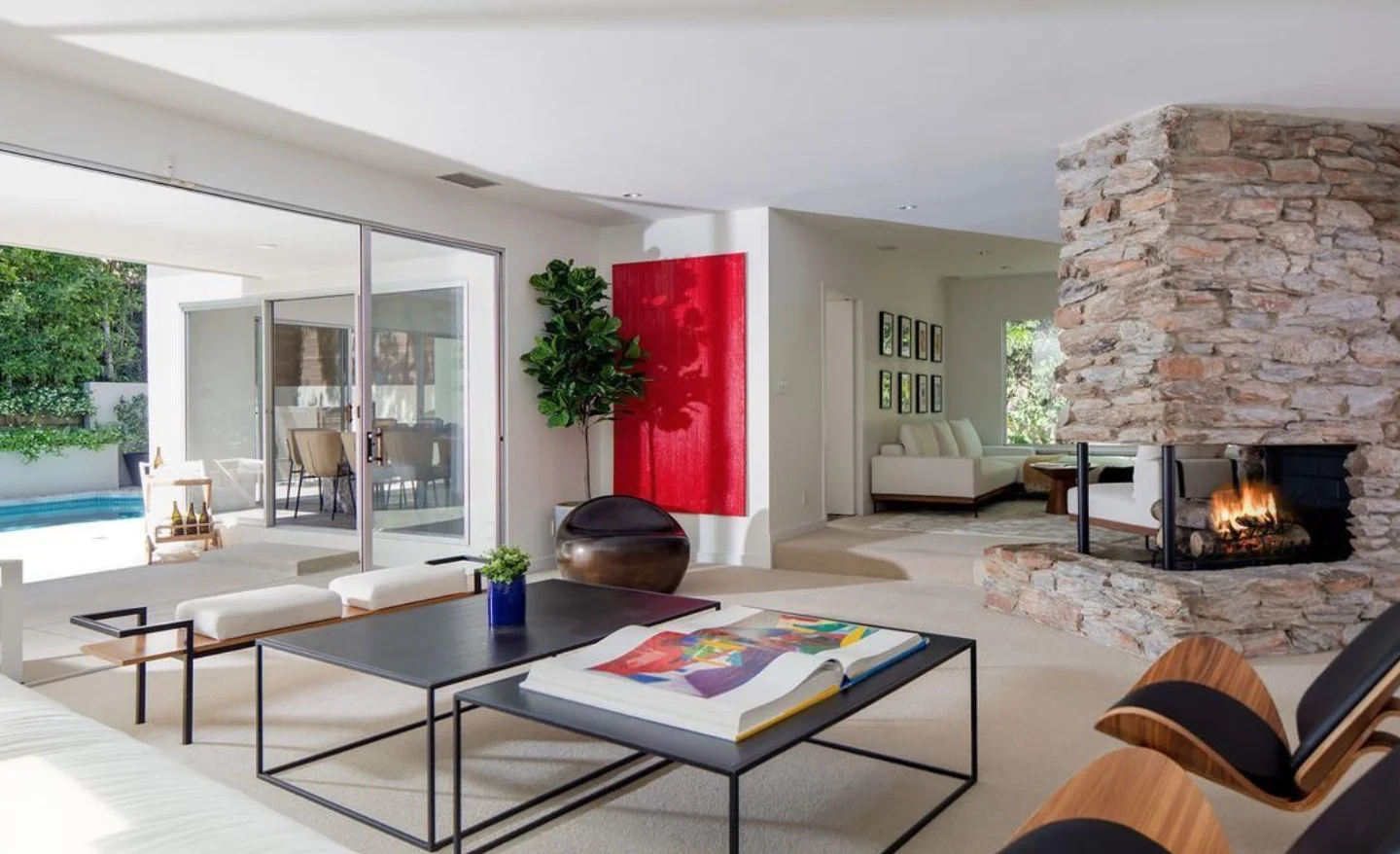 posh-pied-terre-1129-angelo-dr-beverly-hills-ca-90210-4.jpeg
