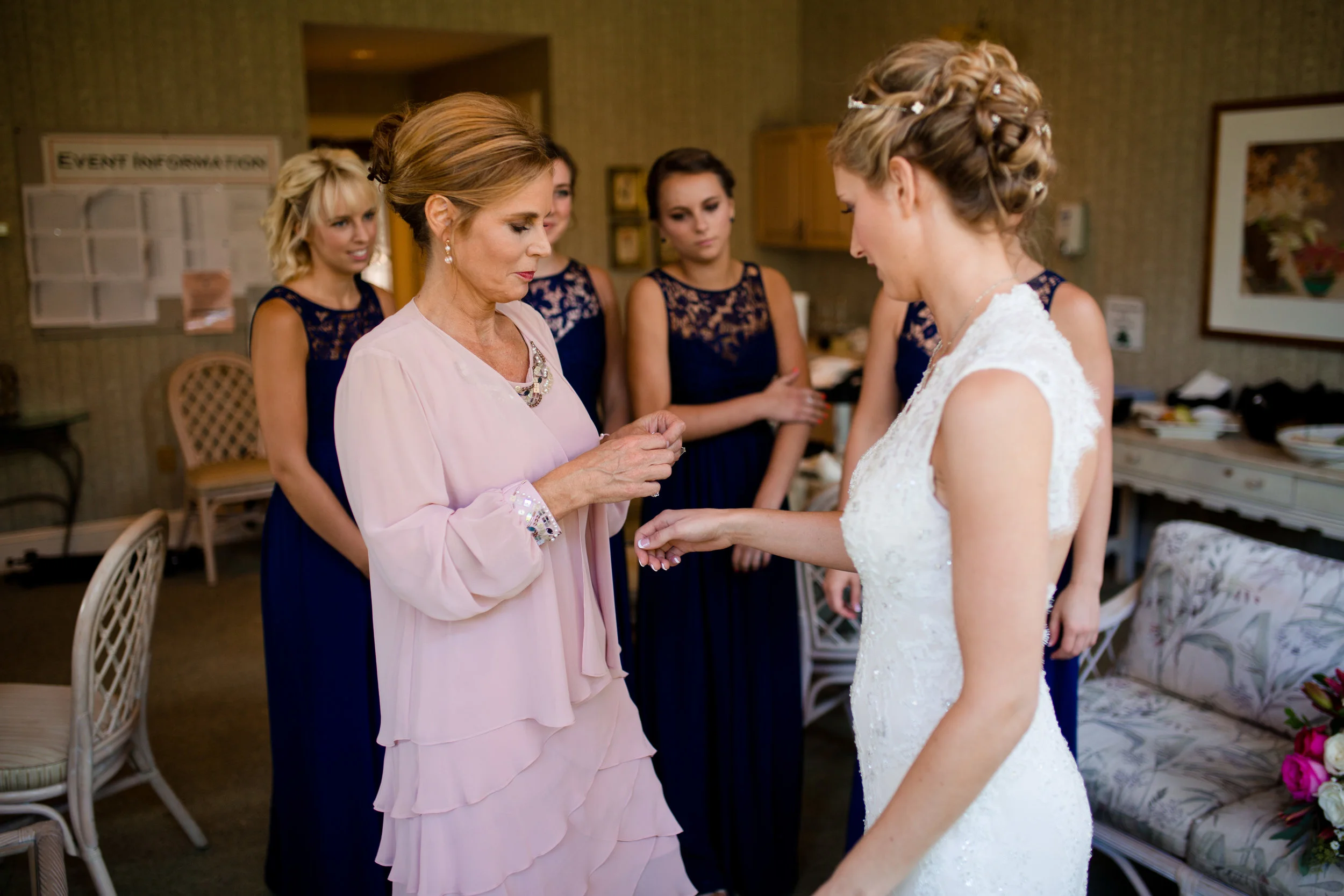 Bridal Party -42.jpg