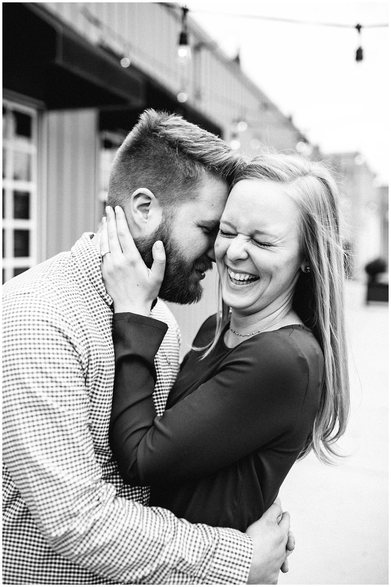 lindybethphotography_engagement_laurenluke_0023.jpg