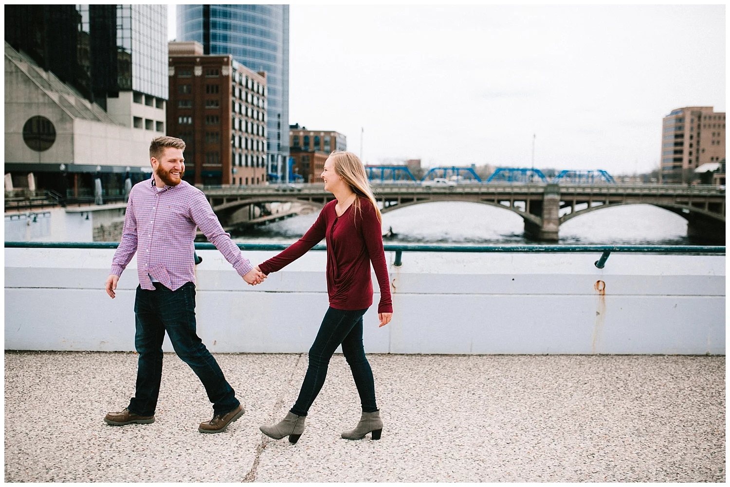 lindybethphotography_engagement_laurenluke_0046.jpg