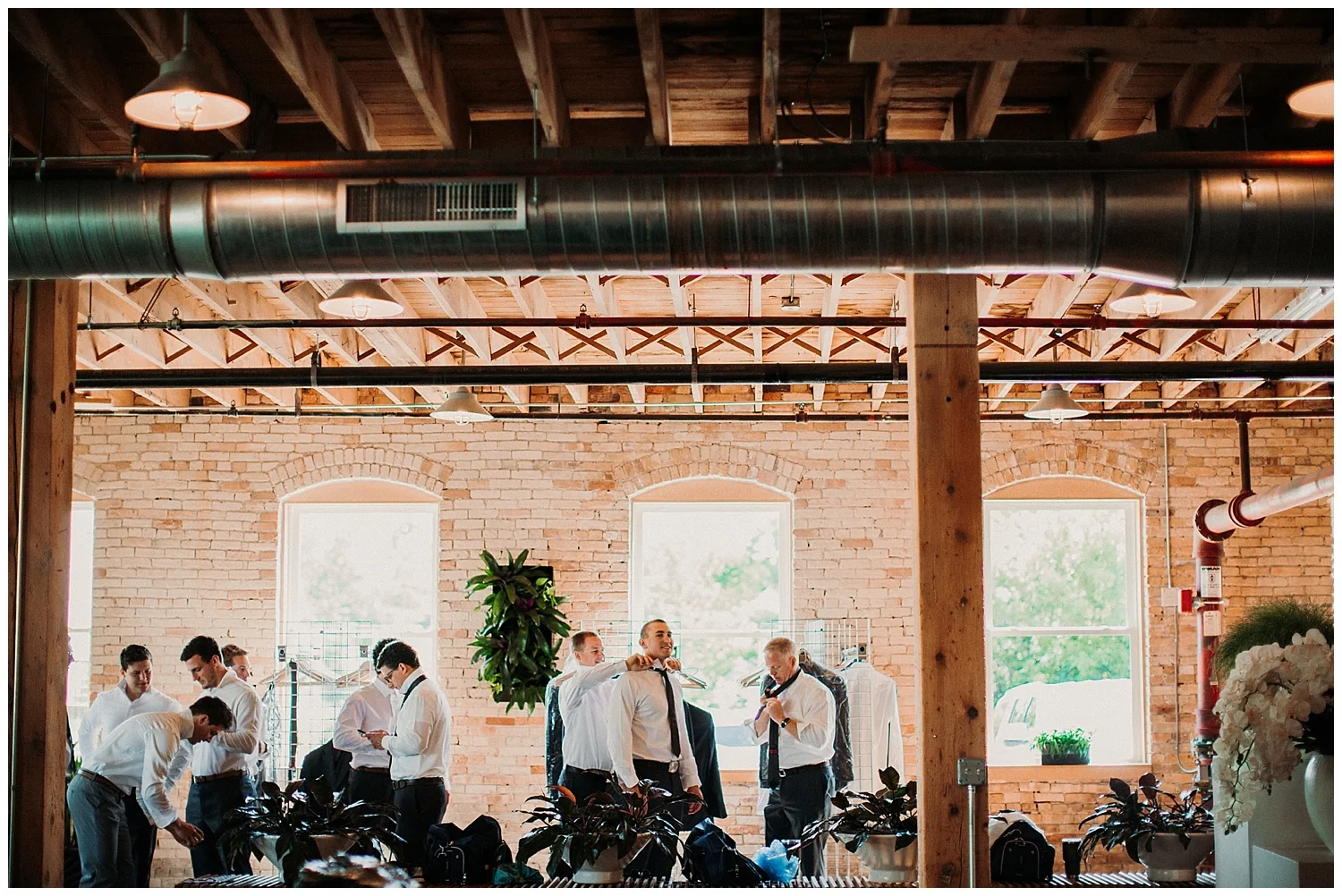 lindybeth photography - headley wedding - goei center-21.jpg