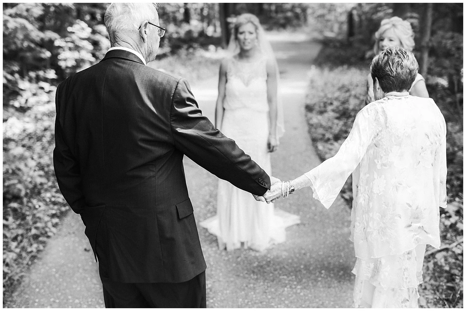 lindybeth photography - headley wedding - goei center-151.jpg