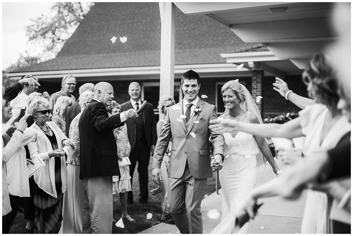 lindybeth photography - headley wedding - goei center-206.jpg