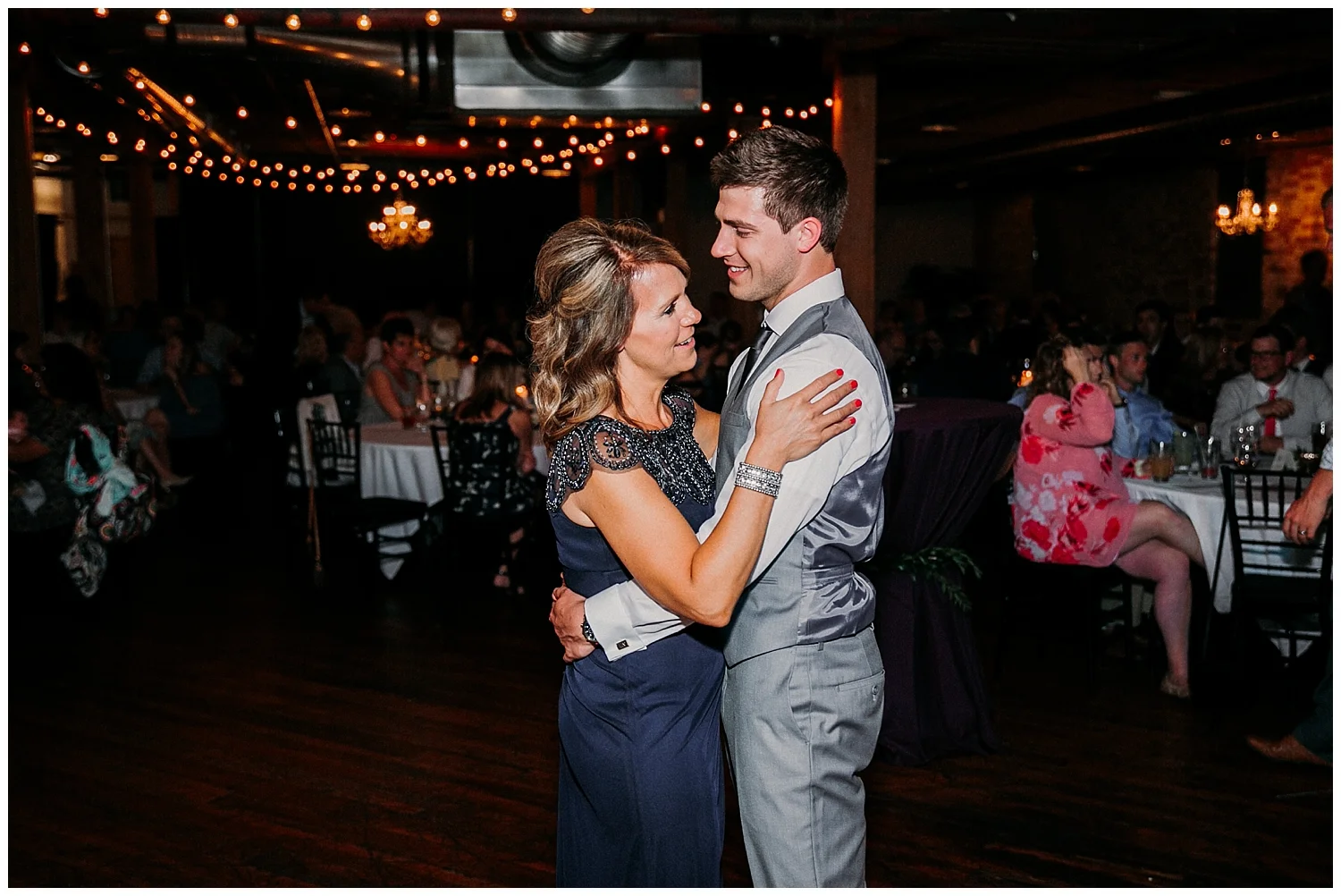 lindybeth photography - headley wedding - goei center-242.jpg