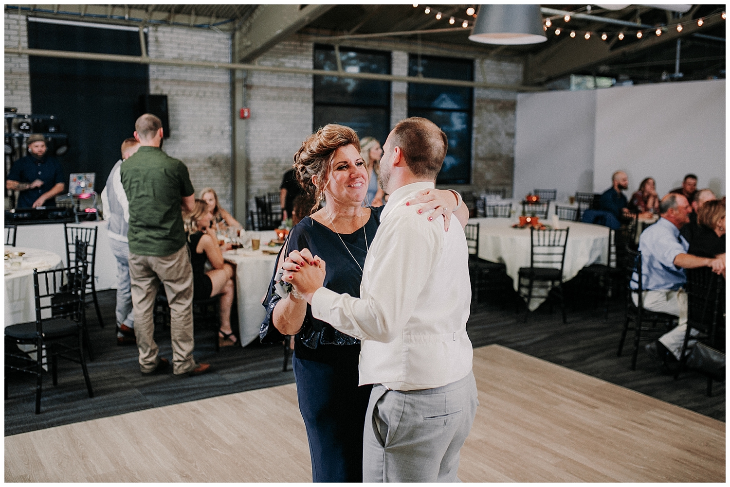 lindybeth photography - degraaf wedding - blog-228.jpg