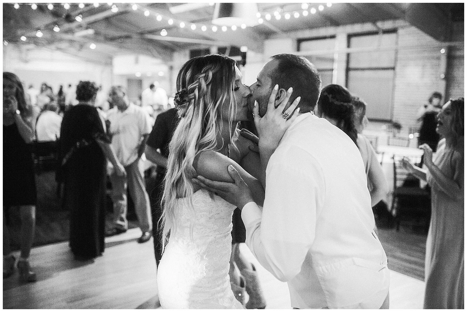 lindybeth photography - degraaf wedding - blog-256.jpg