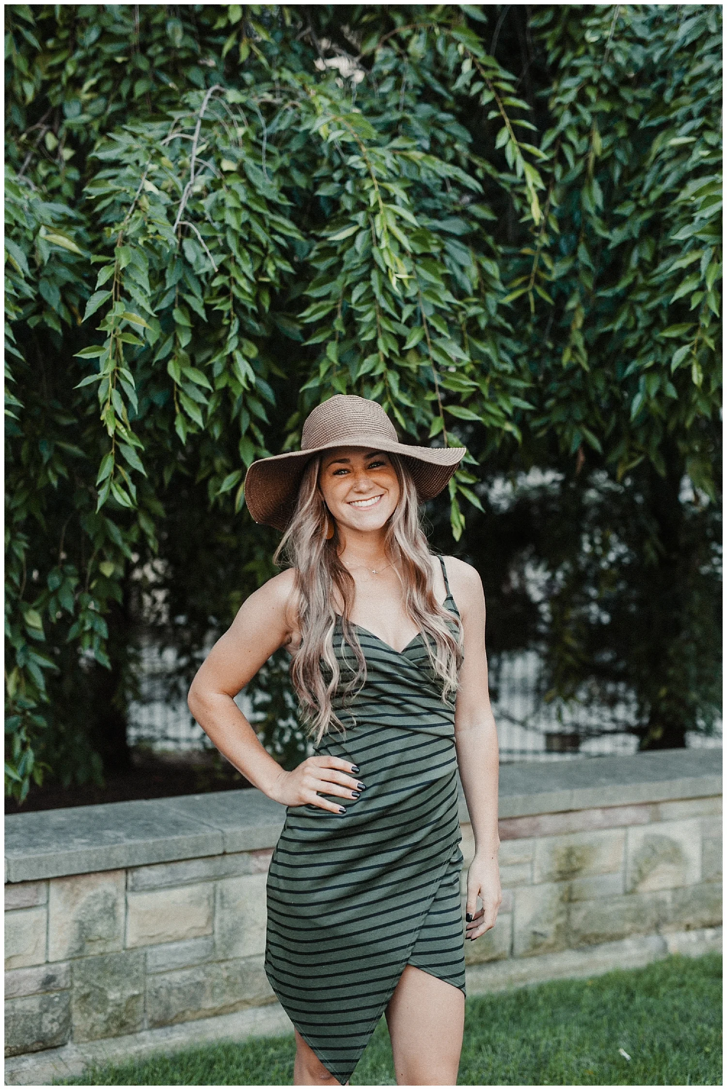 lindybeth photography - senior pictures - maddie-1.jpg