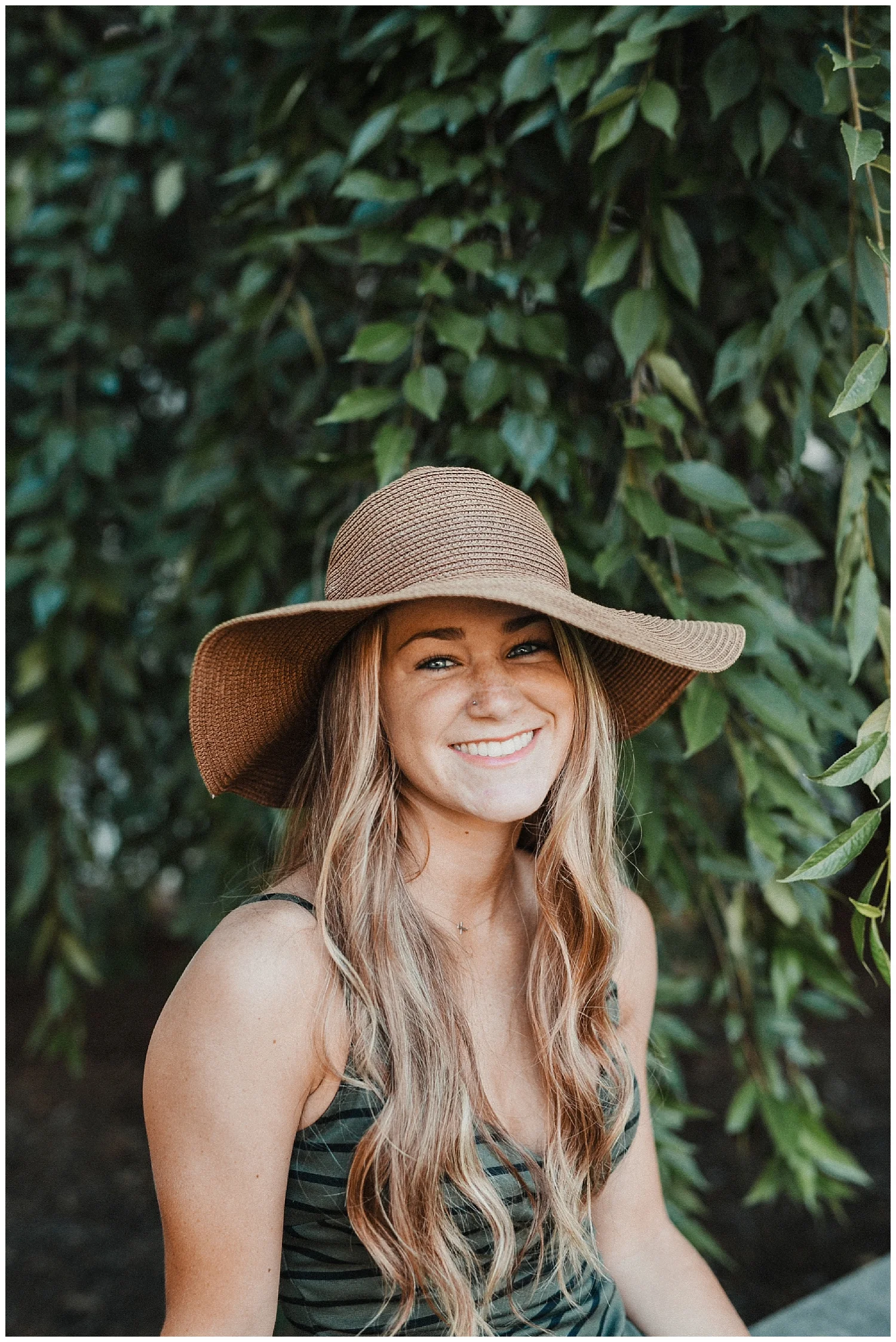 lindybeth photography - senior pictures - maddie-12.jpg