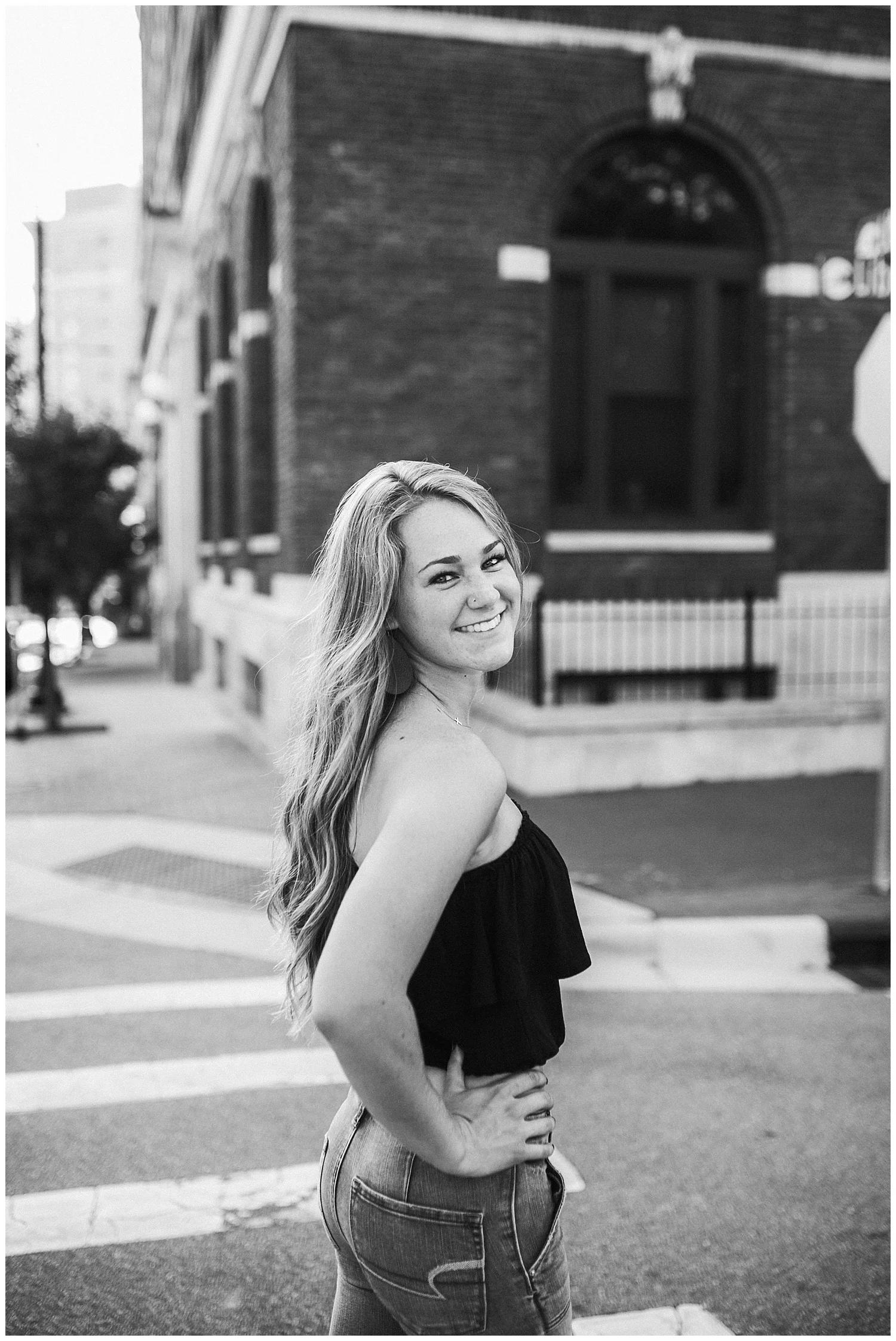 lindybeth photography - senior pictures - maddie-74.jpg