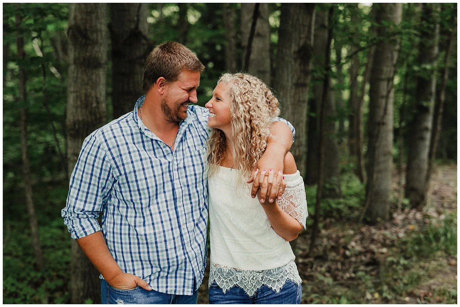 lindybeth photography - engagement pictures - nikki dayton-121.jpg