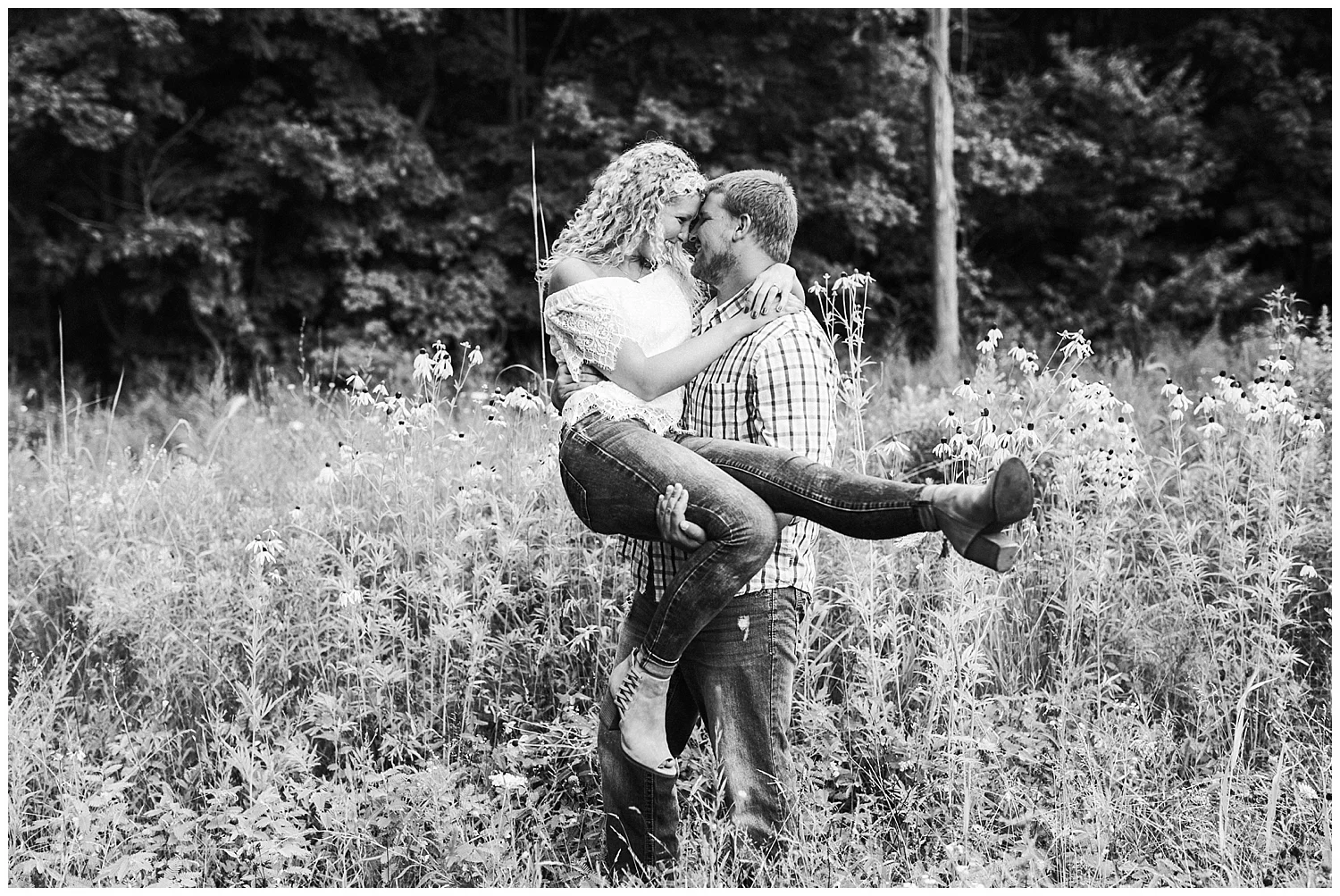 lindybeth photography - engagement pictures - nikki dayton-136.jpg